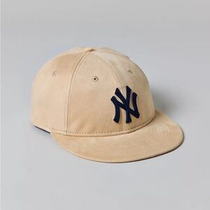 NWT New Era Retro Crown 9FIFTY MLB New York Yankees Suede Hat